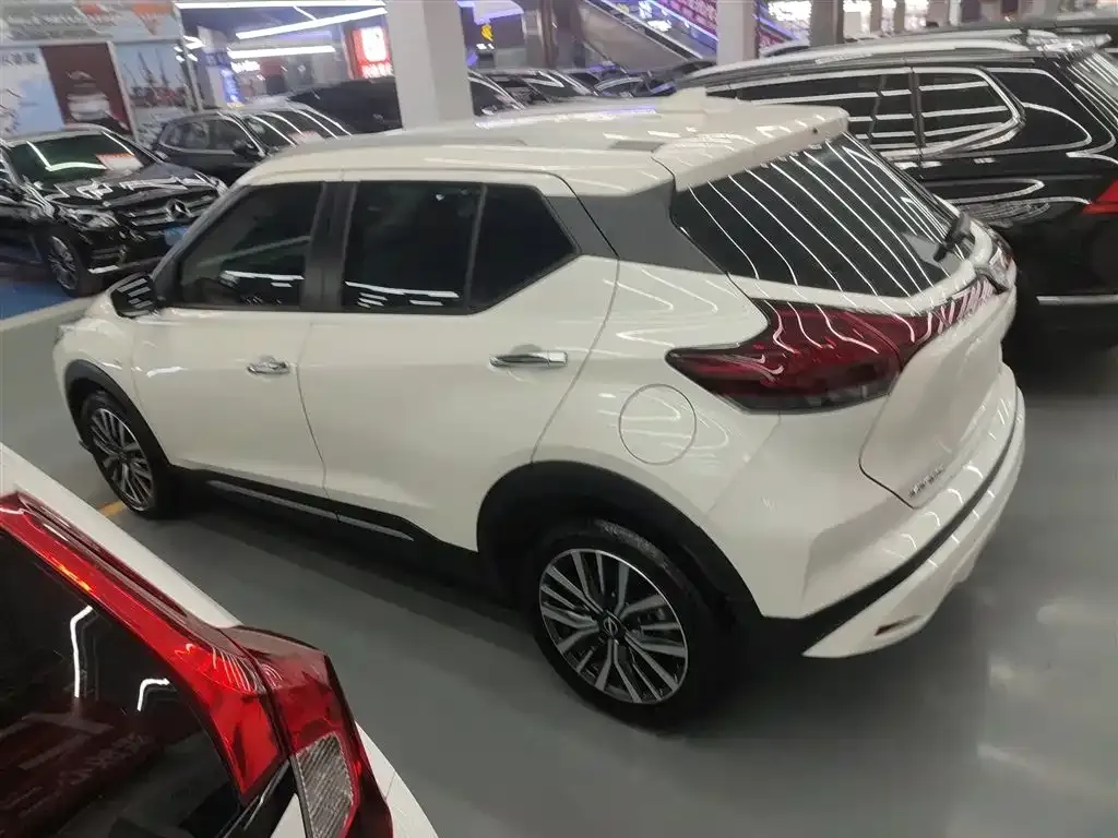 Nissan Kicks — фото 8