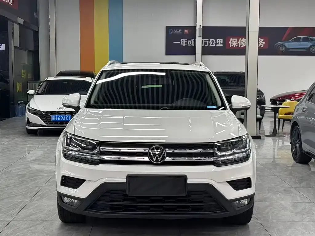Volkswagen Tharu — фото 3