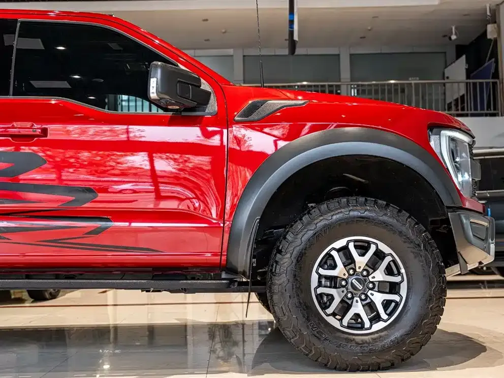 Ford F-150 Raptor — фото 8