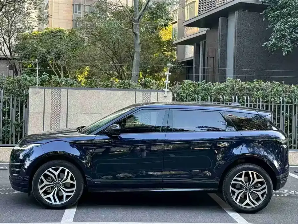Land Rover Evoque — фото 4