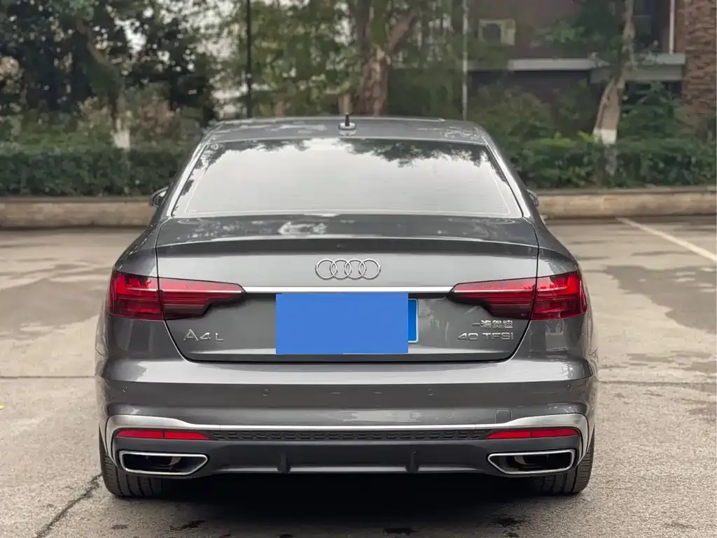 Audi A4L — фото 5