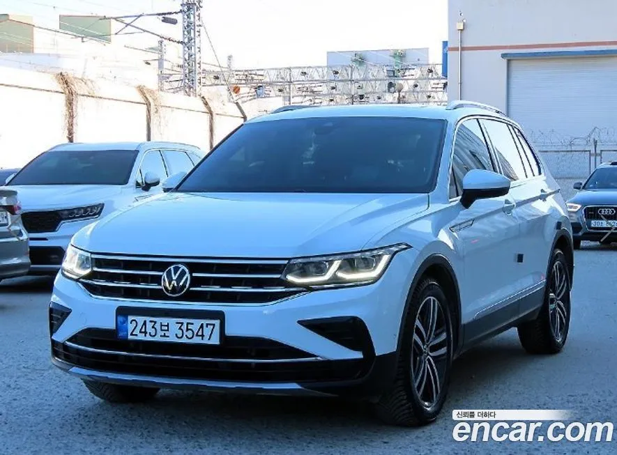 Volkswagen Tiguan — фото 2