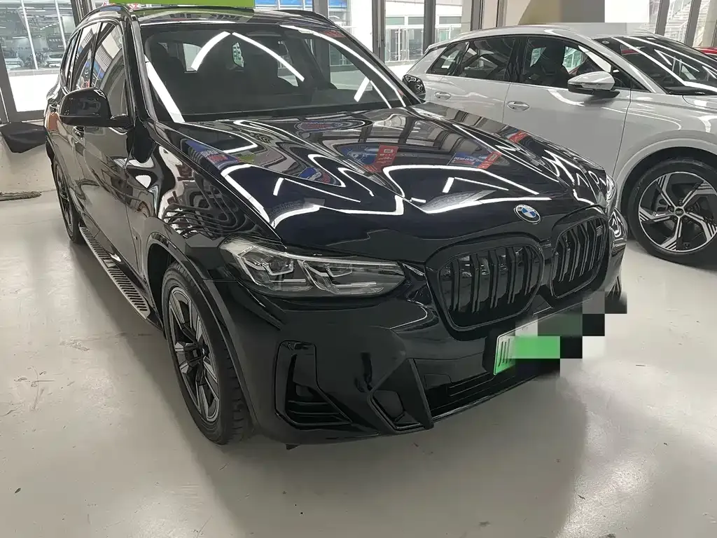 BMW iX3 — фото 2
