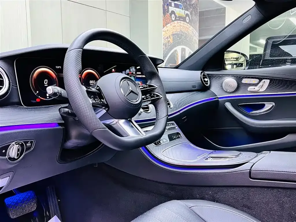 Mercedes-Benz E-Class (Import) — фото 7