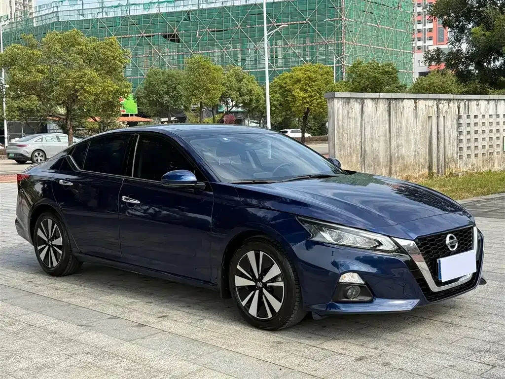 Nissan Teana — фото 3