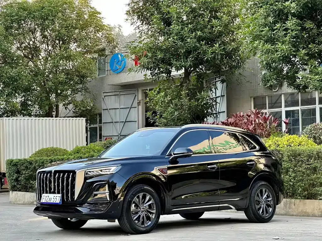 Hongqi HS5 — фото 1