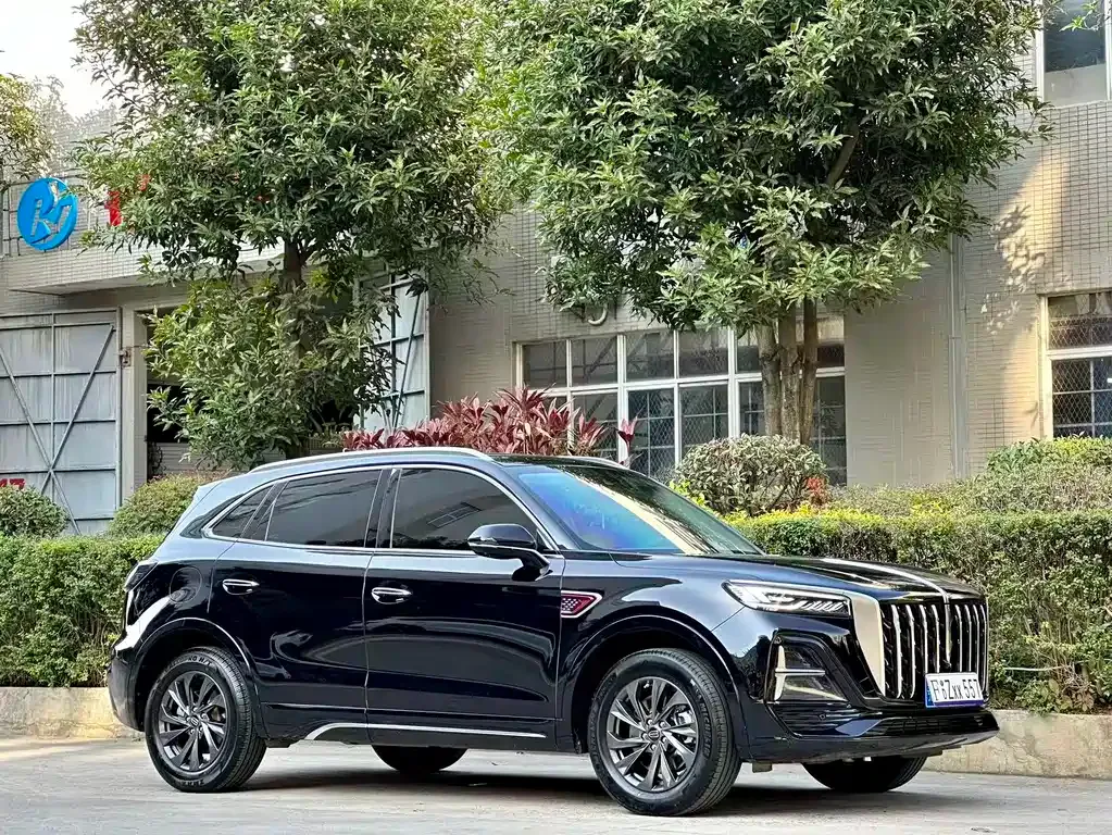 Hongqi HS5 — фото 5