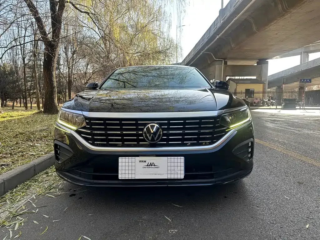 Volkswagen Passat — фото 4