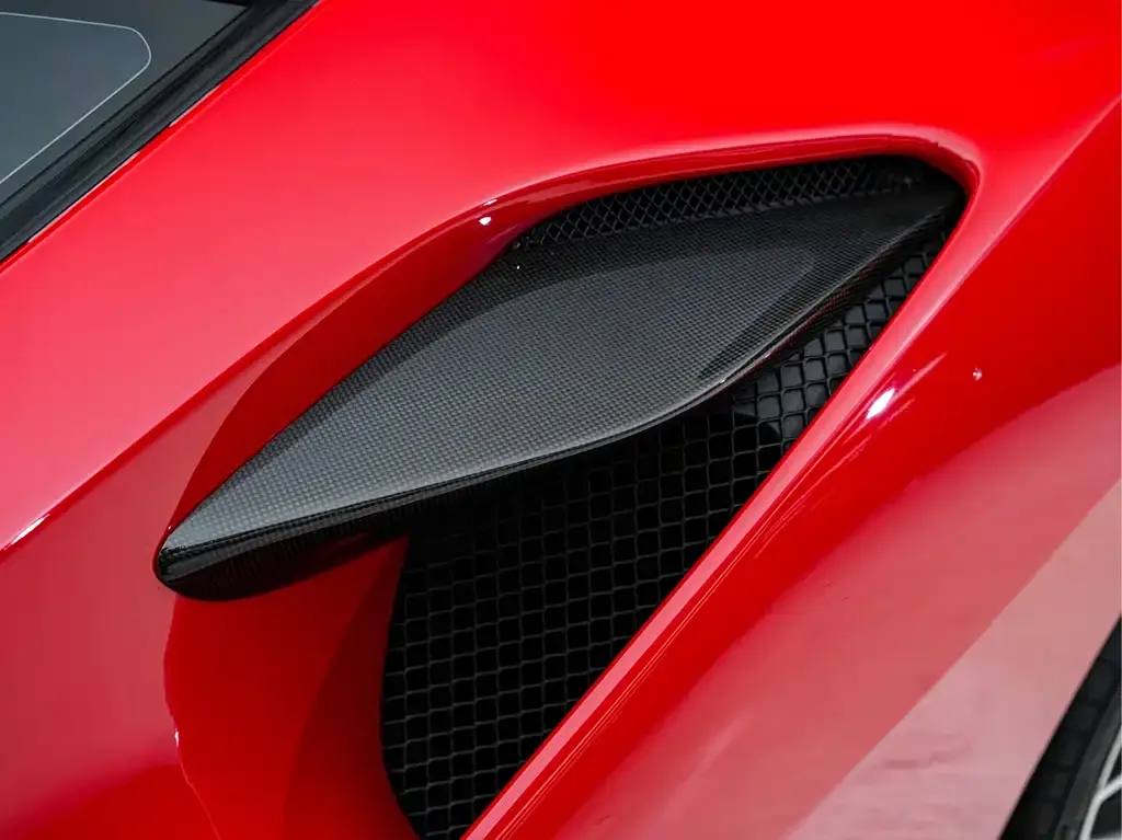 Ferrari F8 — фото 5