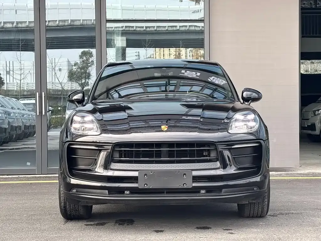 Porsche Macan — фото 5