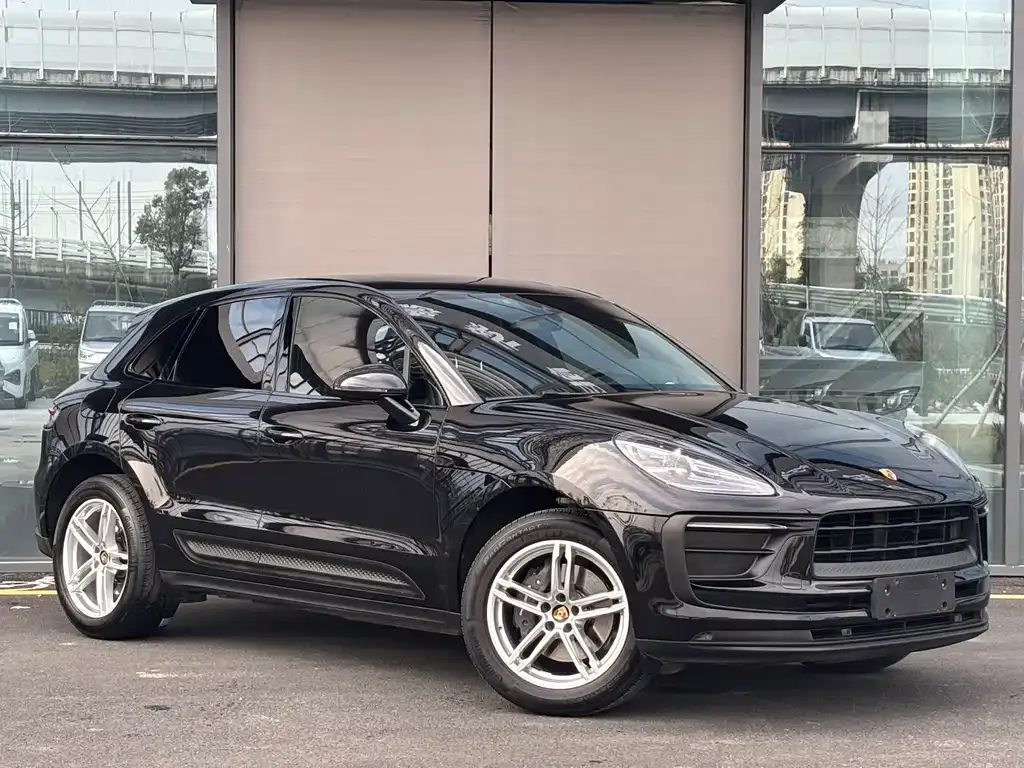 Porsche Macan — фото 6
