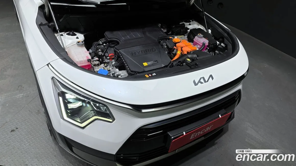 Kia Niro — фото 9
