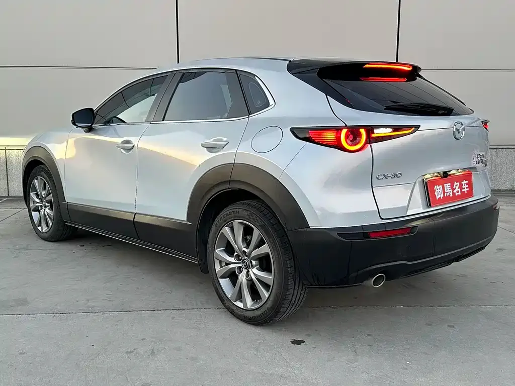 Mazda CX-30 — фото 6