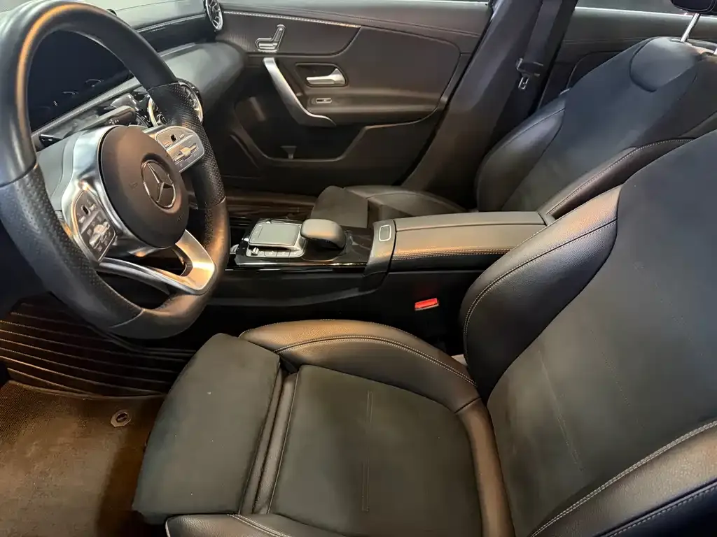 Mercedes-Benz A-Class — фото 10