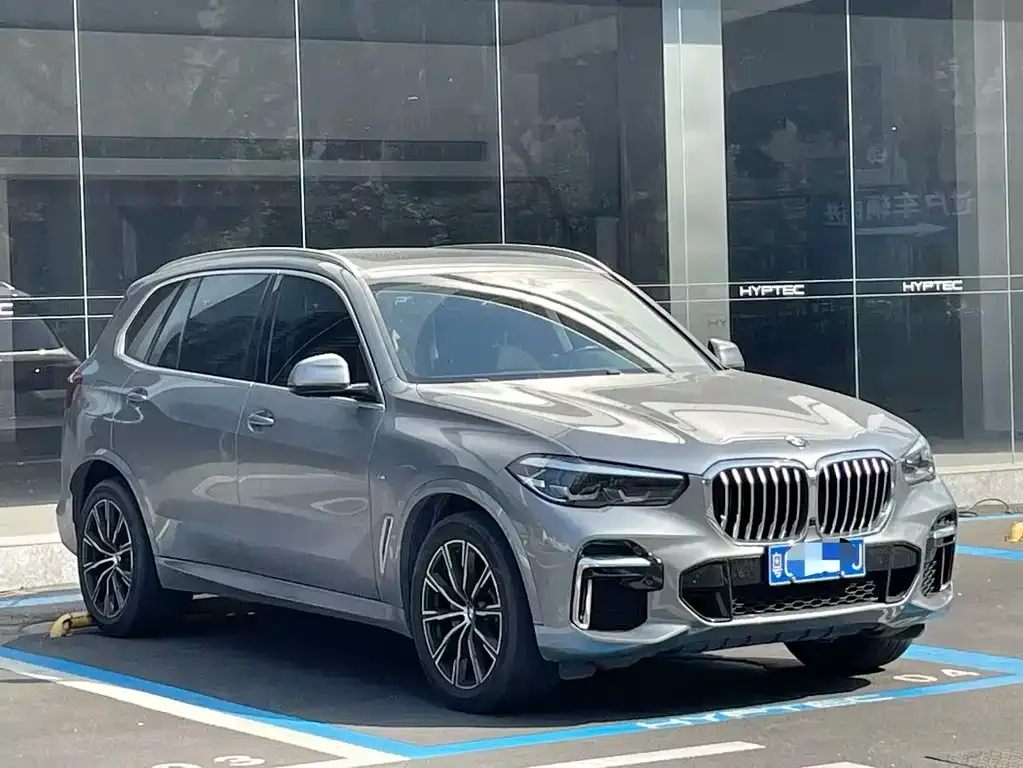BMW X5 — фото 2