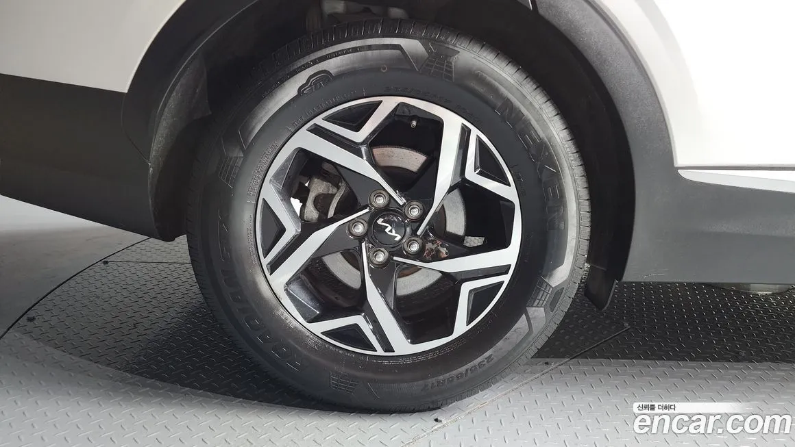 Kia Sportage — фото 5