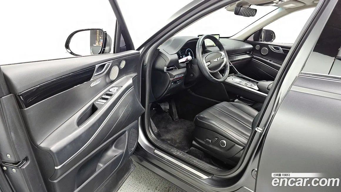 Genesis GV80 — фото 10