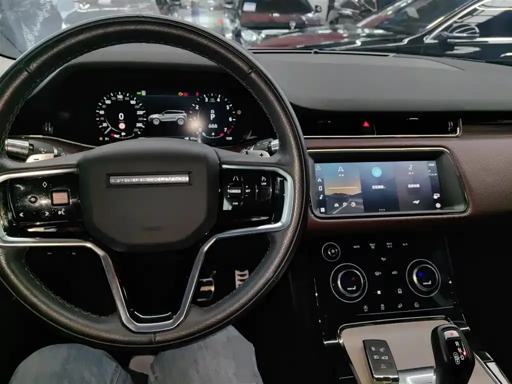 Land Rover Evoque — фото 10
