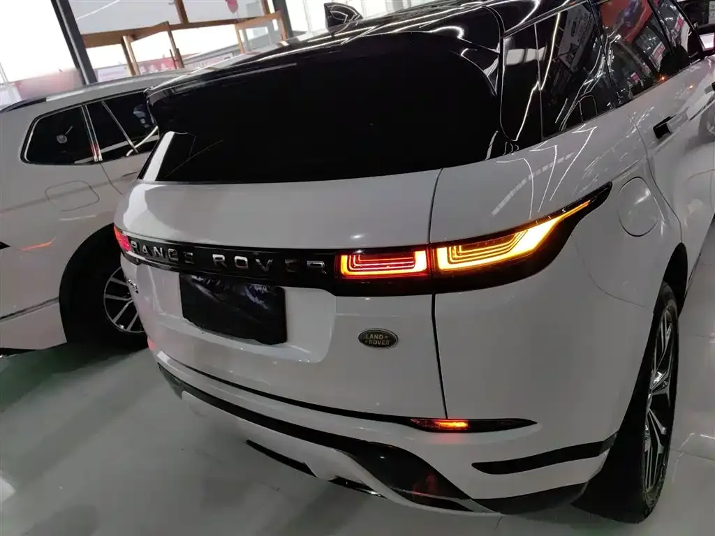 Land Rover Evoque — фото 6
