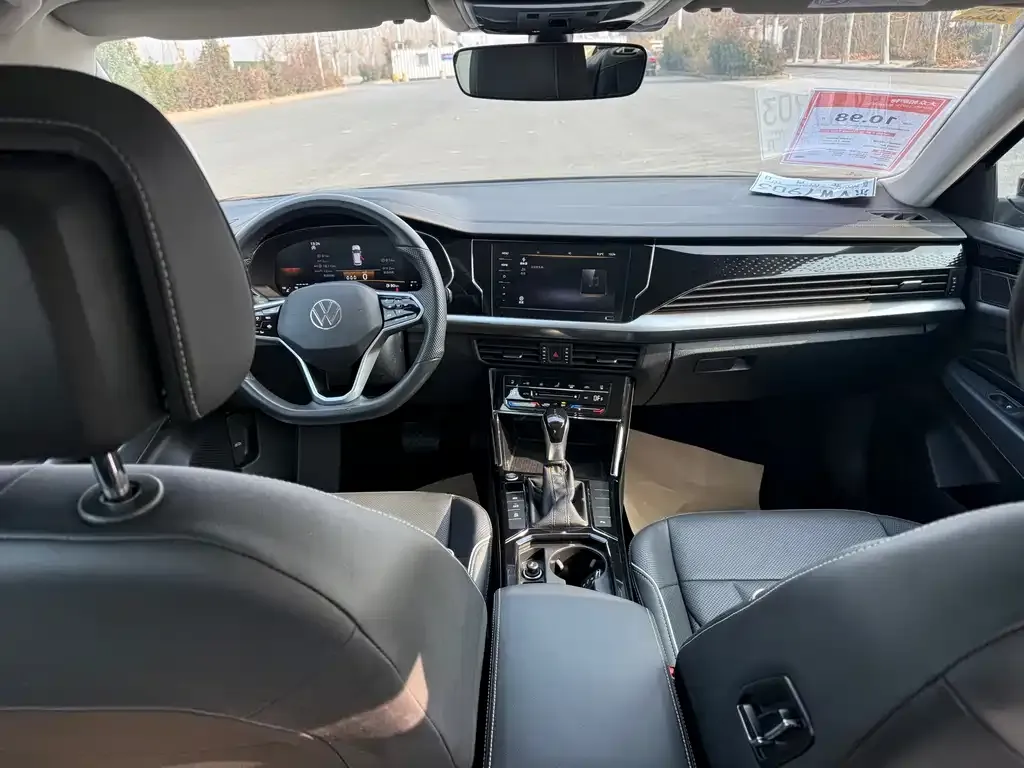 Volkswagen Passat — фото 8