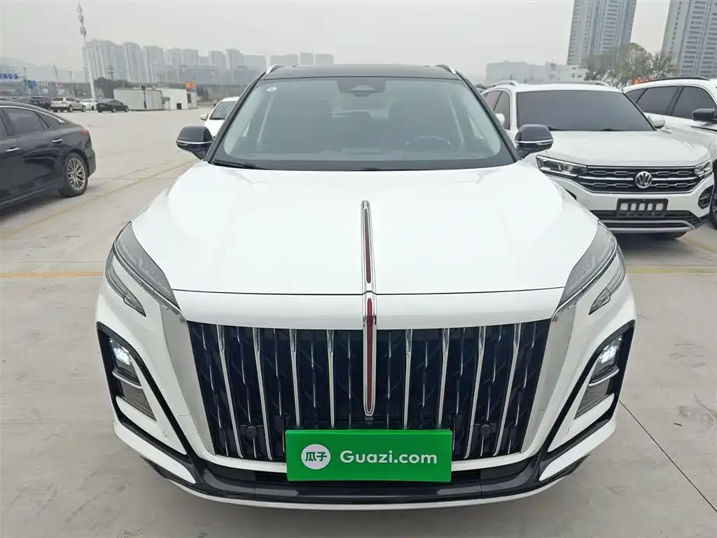 Hongqi HS3 — фото 8