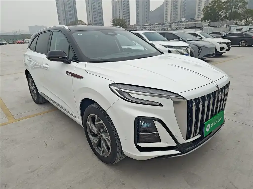 Hongqi HS3 — фото 6