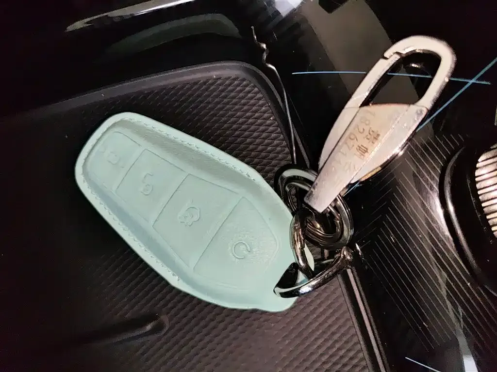 BYD Seal — фото 3