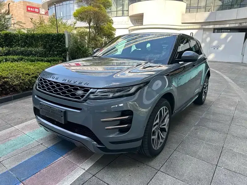 Land Rover Evoque — фото 1