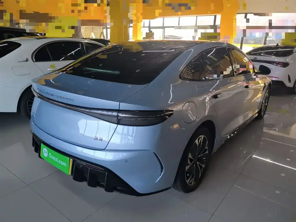 BYD Seal — фото 7