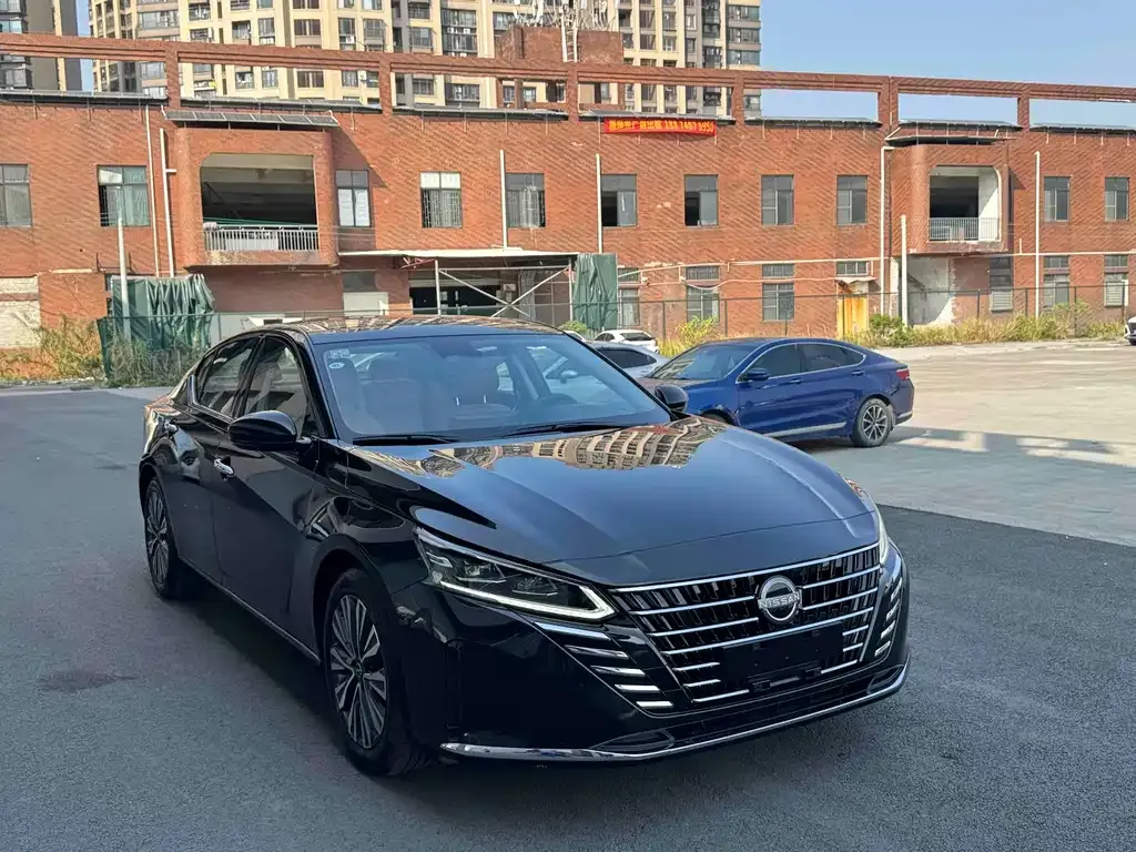 Nissan Teana — фото 3