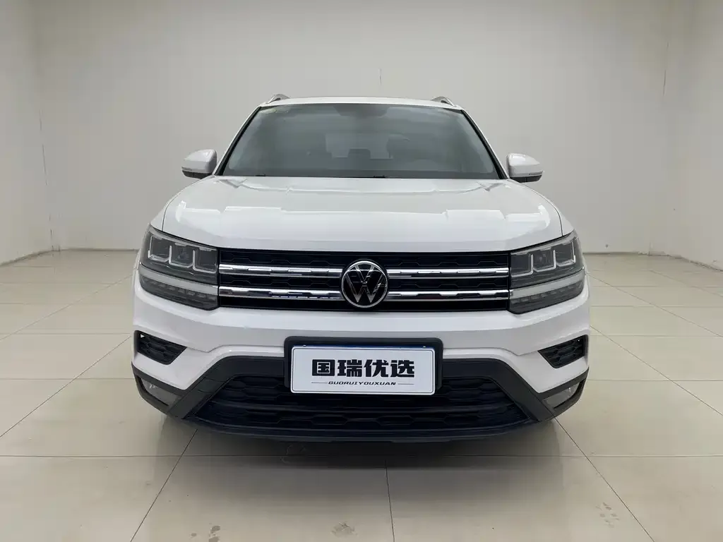 Volkswagen Tharu — фото 9