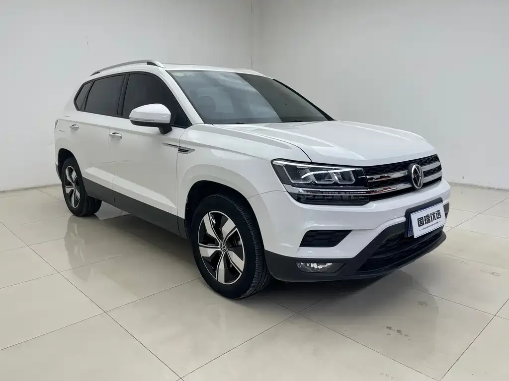 Volkswagen Tharu — фото 3