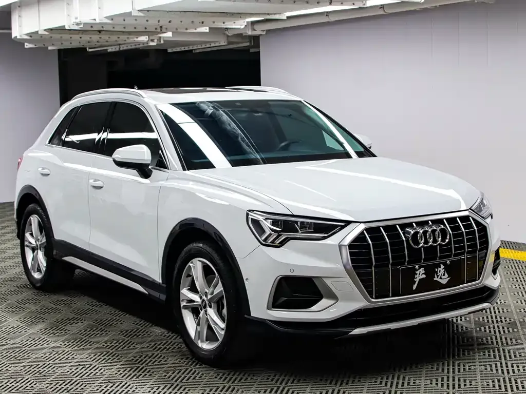 Audi Q3 — фото 5