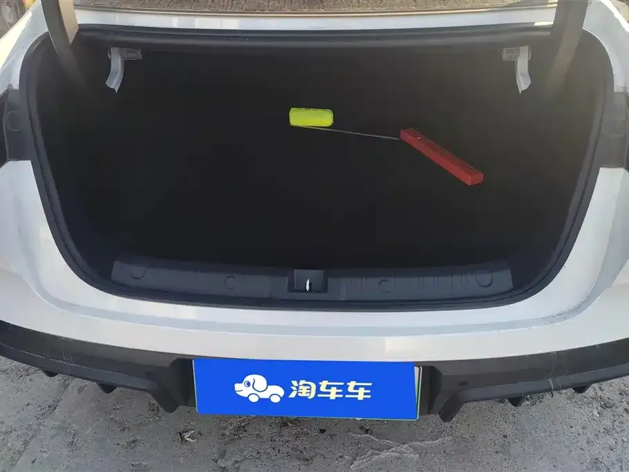 BYD Qin L — фото 6