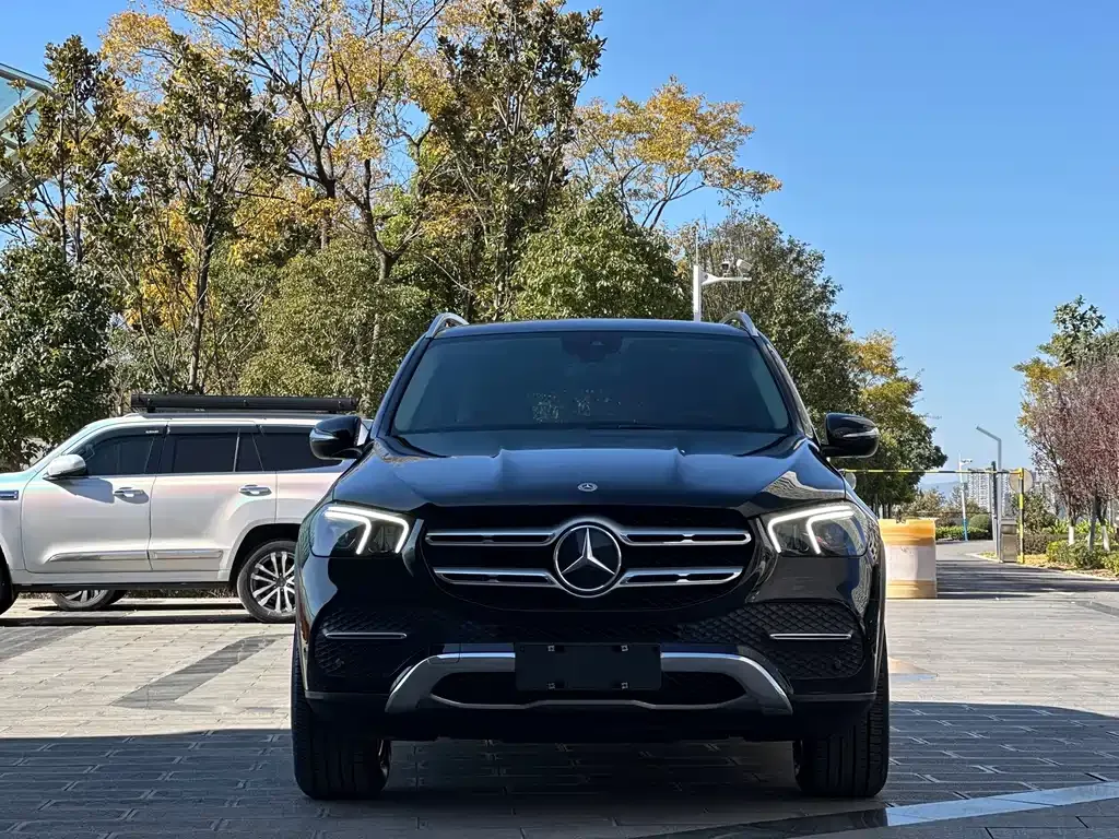 Mercedes-Benz GLE — фото 8
