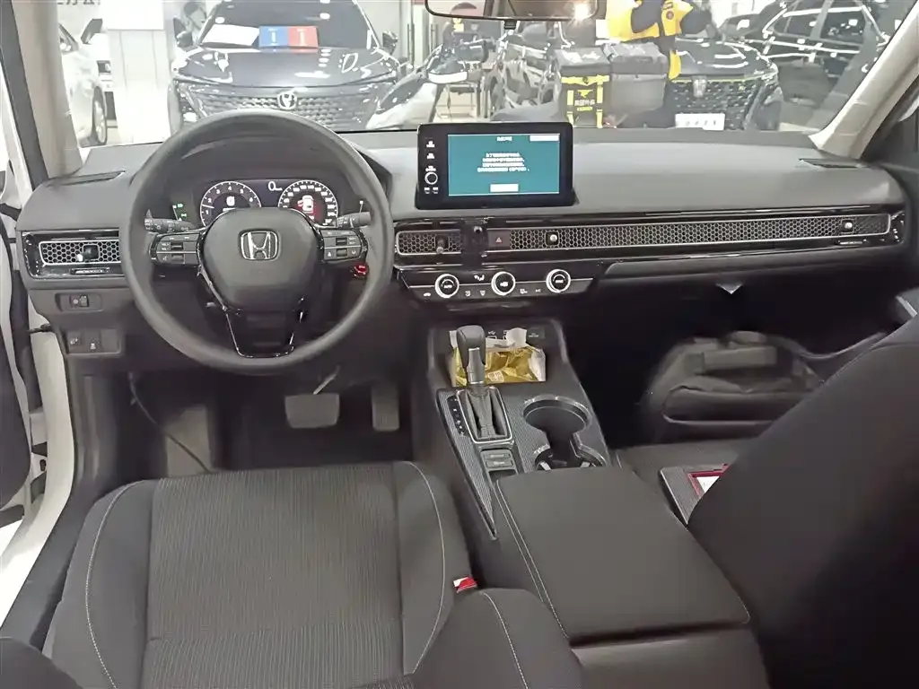 Honda Civic — фото 10