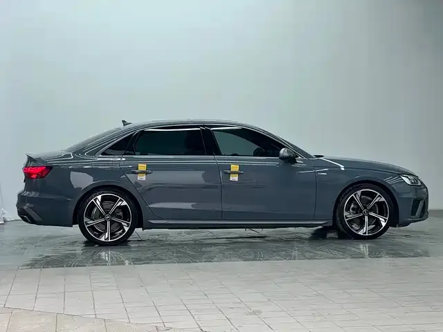 Audi A4L — фото 3