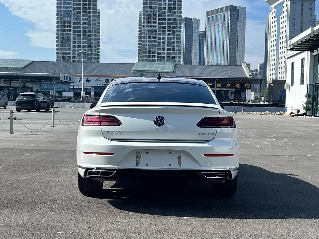 Volkswagen CC — фото 4