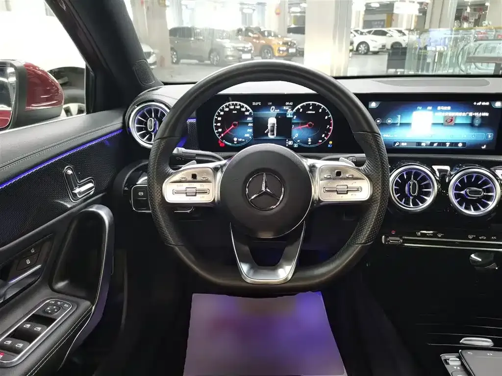 Mercedes-Benz A-Class — фото 10