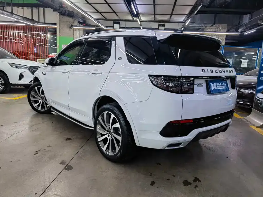 Land Rover Discovery Sport — фото 10