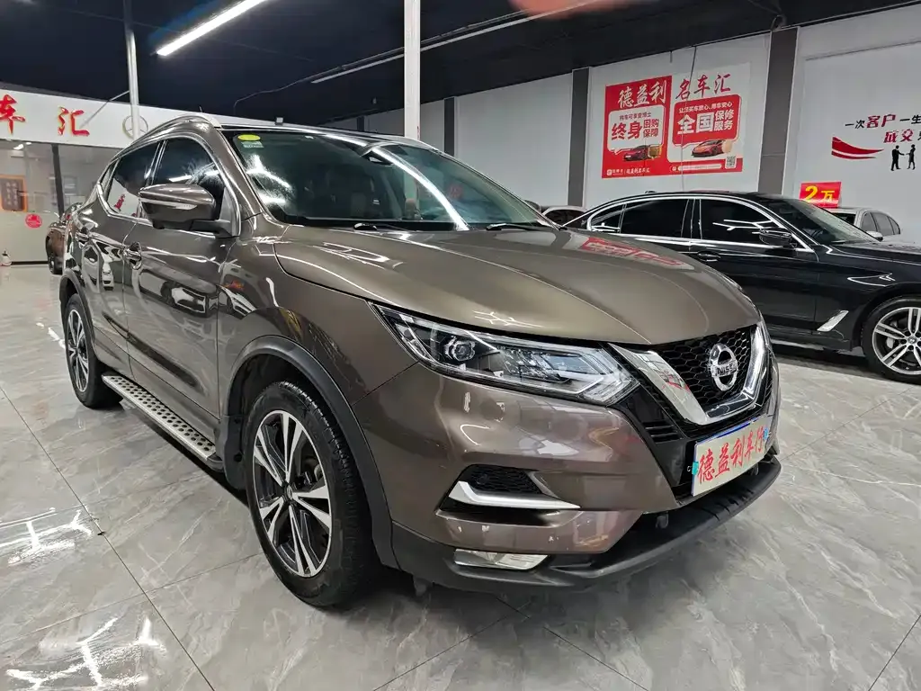 Nissan Qashqai — фото 3
