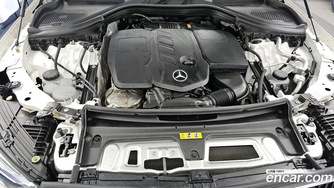 Mercedes-Benz GLC-Class — фото 10