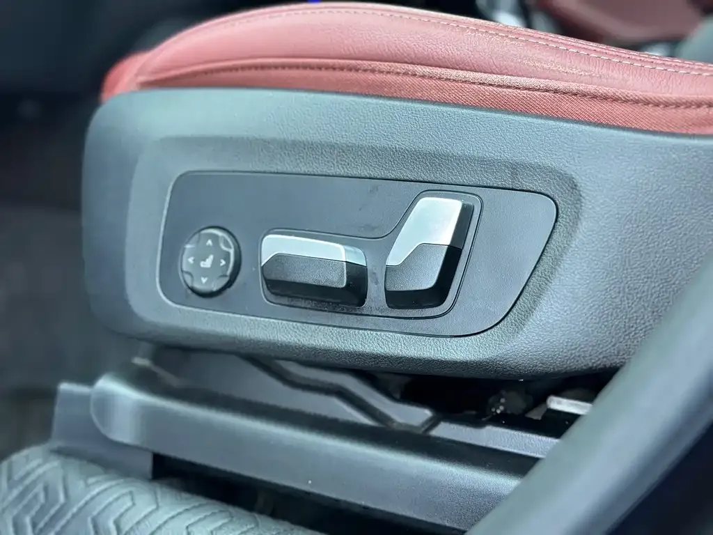 BMW X3 — фото 10