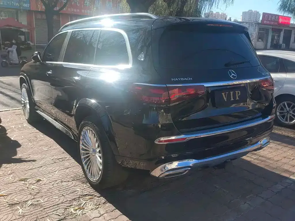 Mercedes-Benz GLS — фото 5