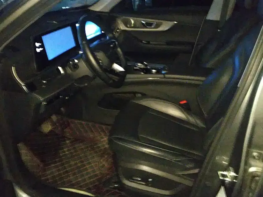 Chery Tiggo 8 PLUS — фото 9