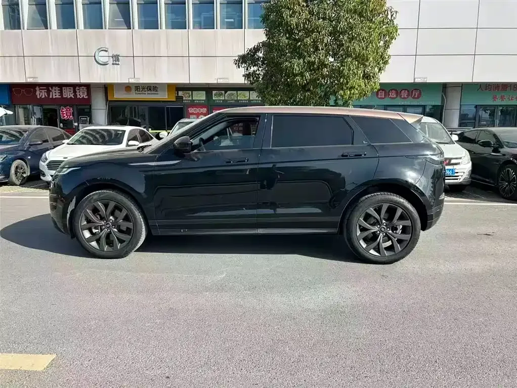 Land Rover Evoque — фото 6
