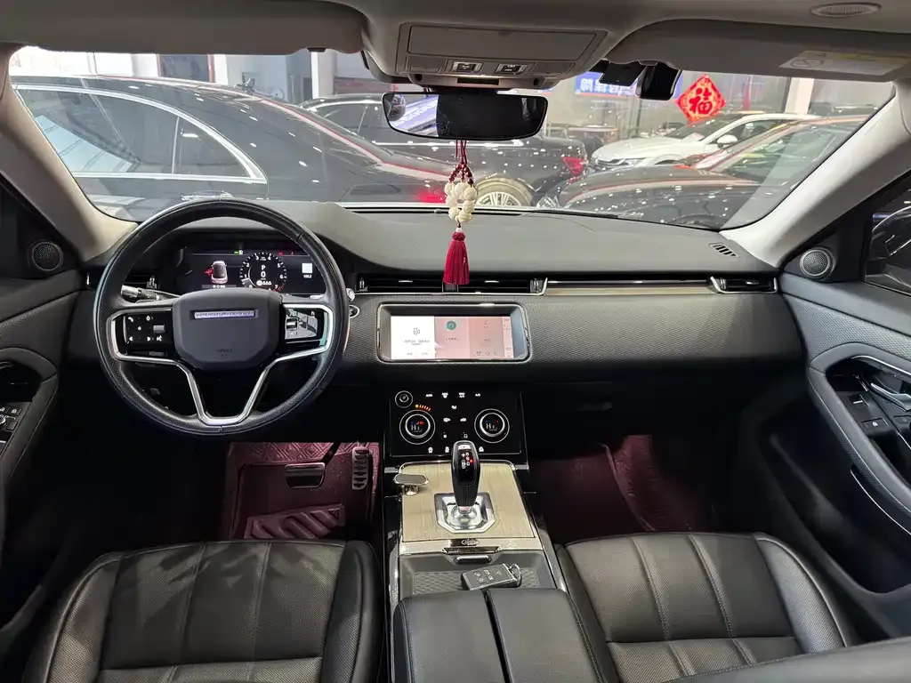 Land Rover Evoque — фото 10