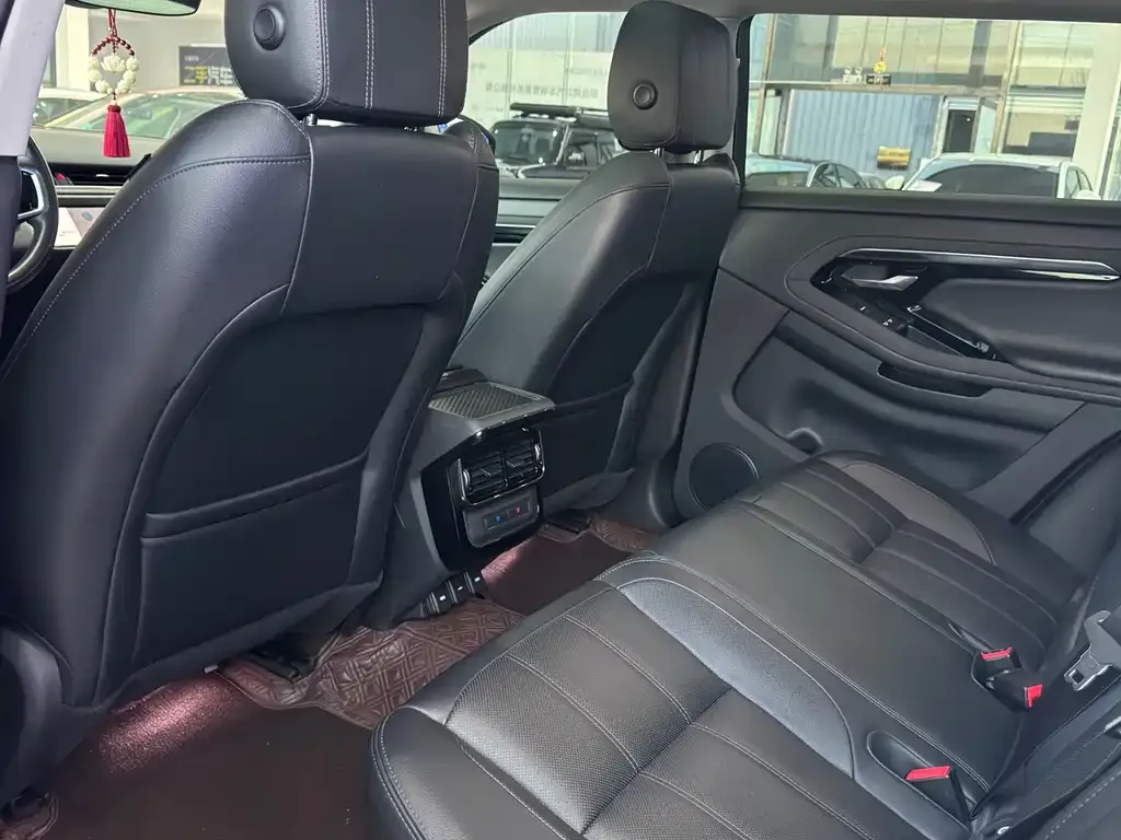 Land Rover Evoque — фото 6