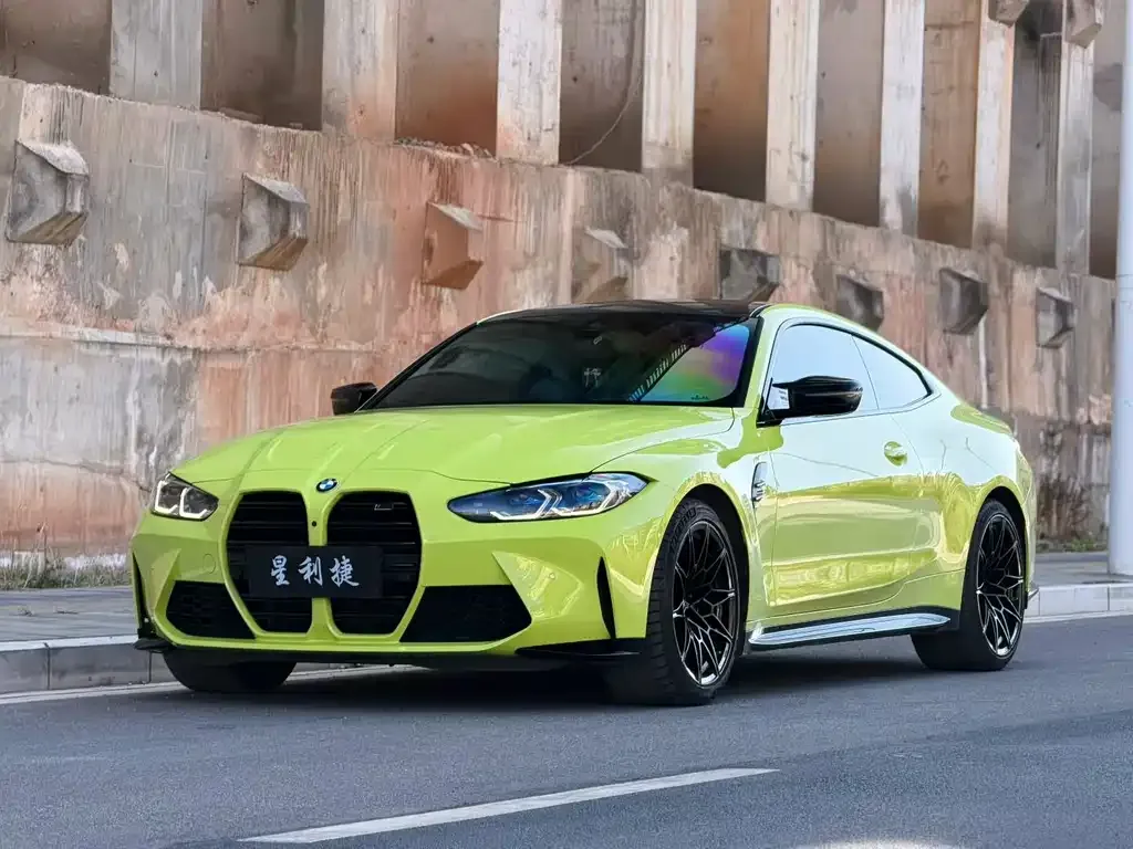 BMW M4 — фото 1
