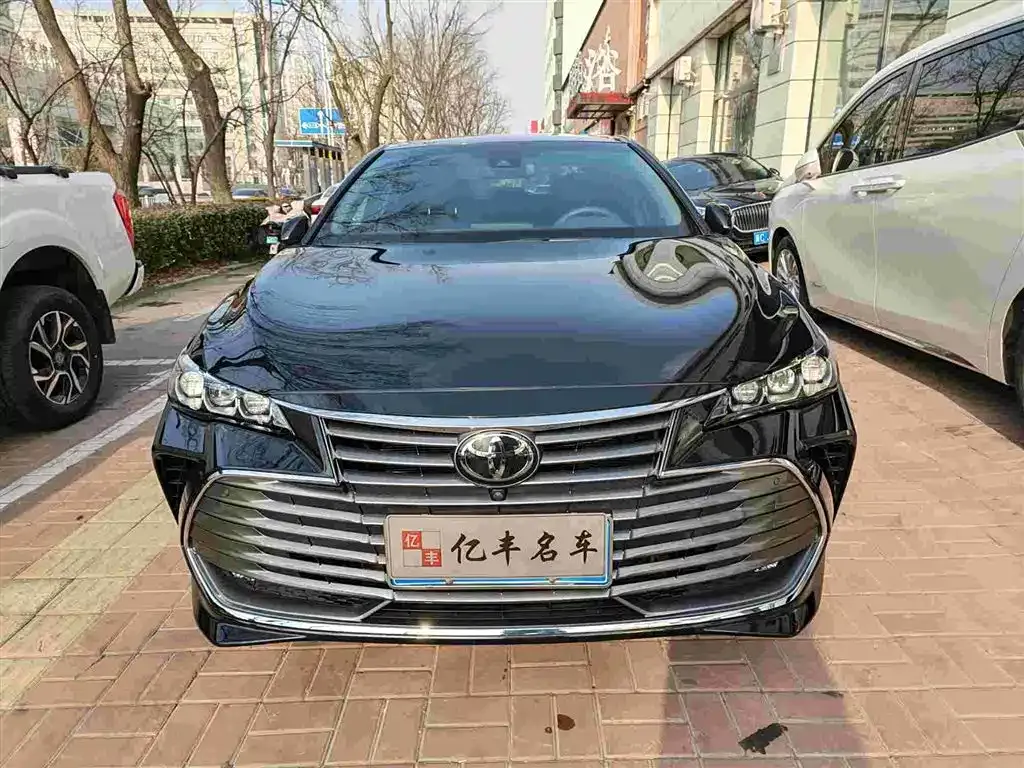 Toyota Avalon — фото 3